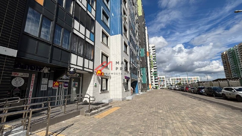 Продажа торгового помещения с сетевыми арендаторами