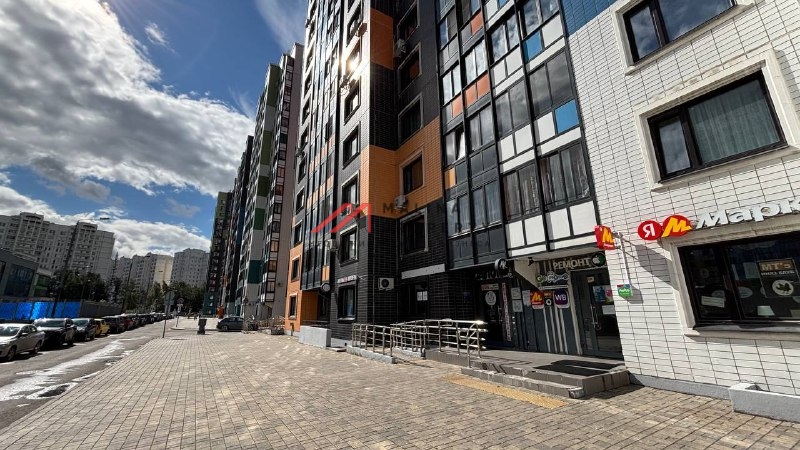 Продажа торгового помещения с сетевыми арендаторами