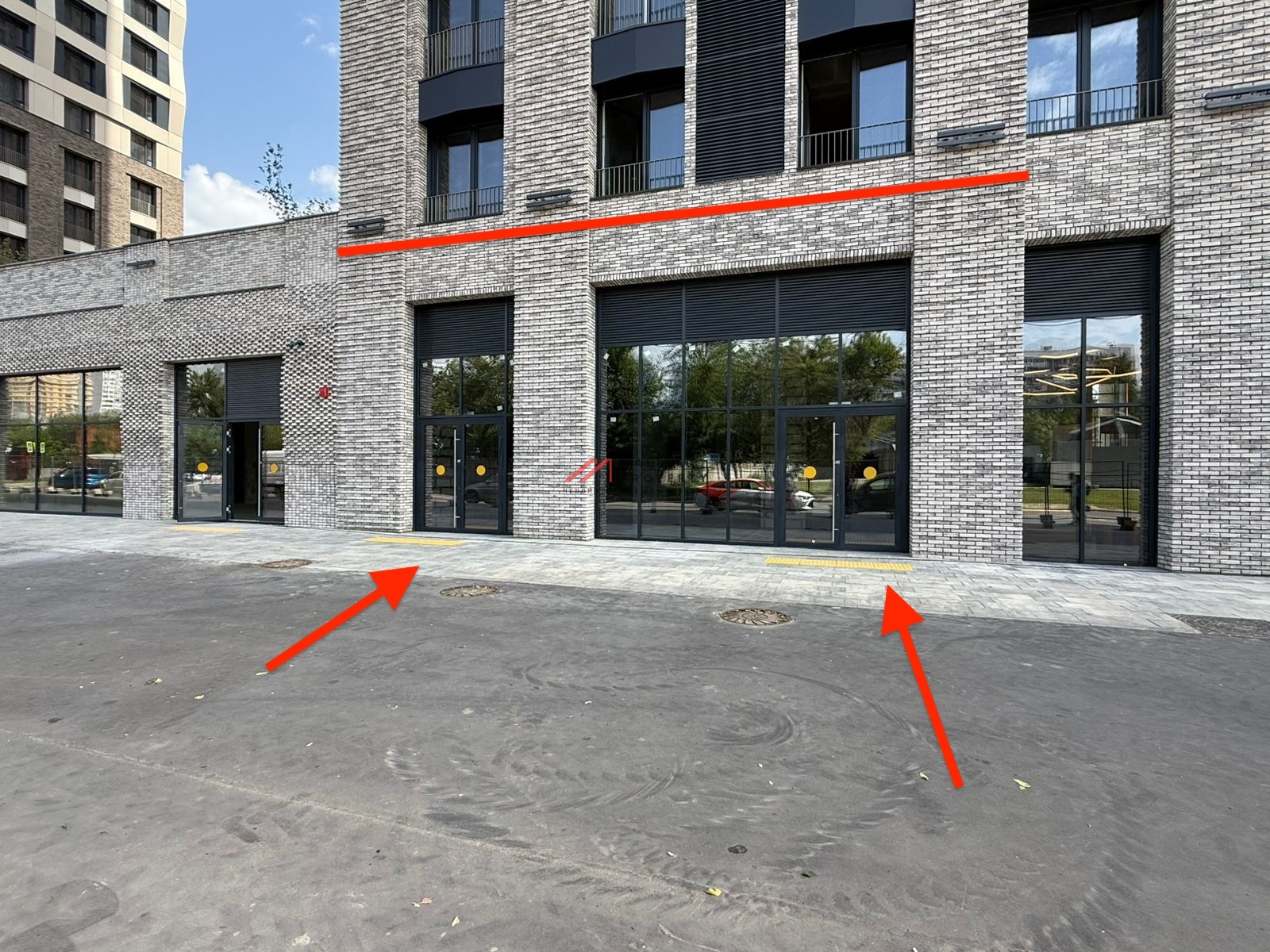 Аренда помещения в ЖК бизнес класса на 1-й линии.