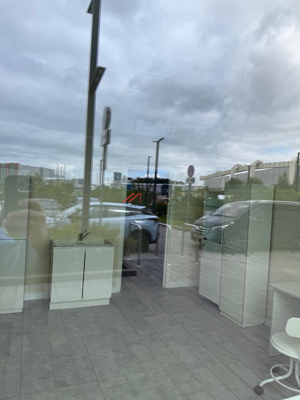 Продажа арендного бизнеса с медцентром в ЖК "Ильинские Луга"