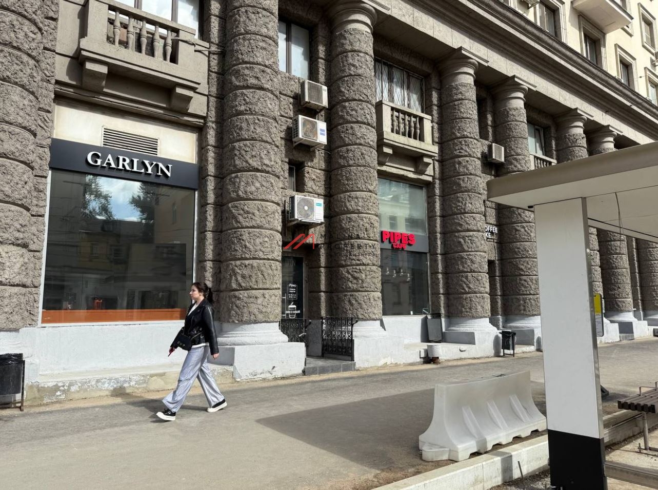 Аренда торгового помещения у метро Красносельская