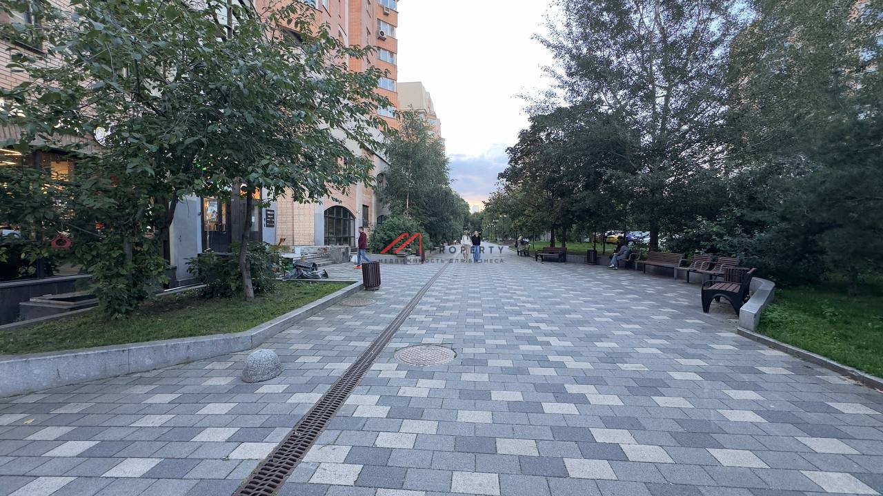 Продажа помещения с сетевыми арендаторами