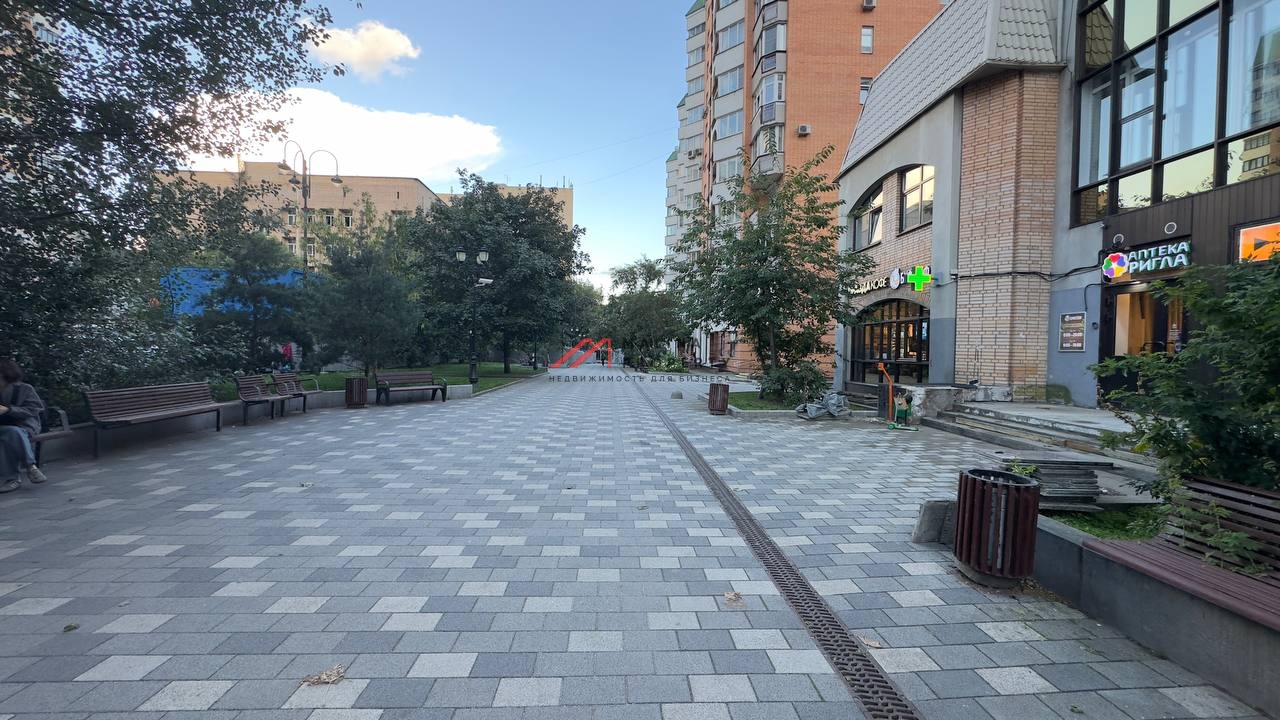 Продажа помещения с сетевыми арендаторами