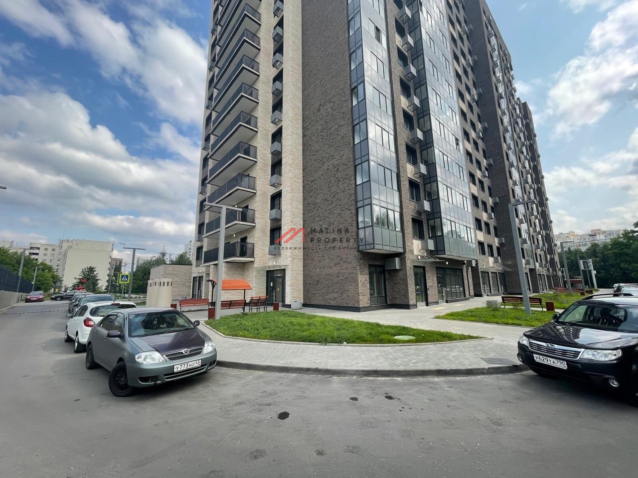 Продажа торгового помещения с арендатором Самокат 