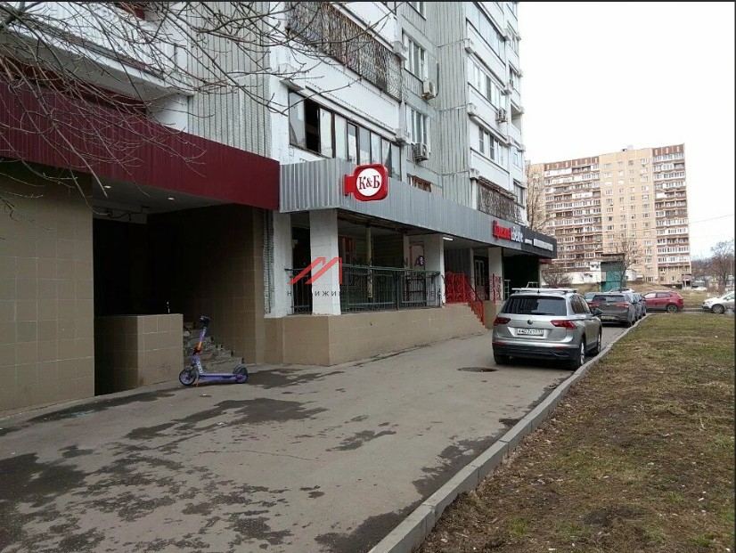 Продажа торгового помещения с арендатором Красное и Белое