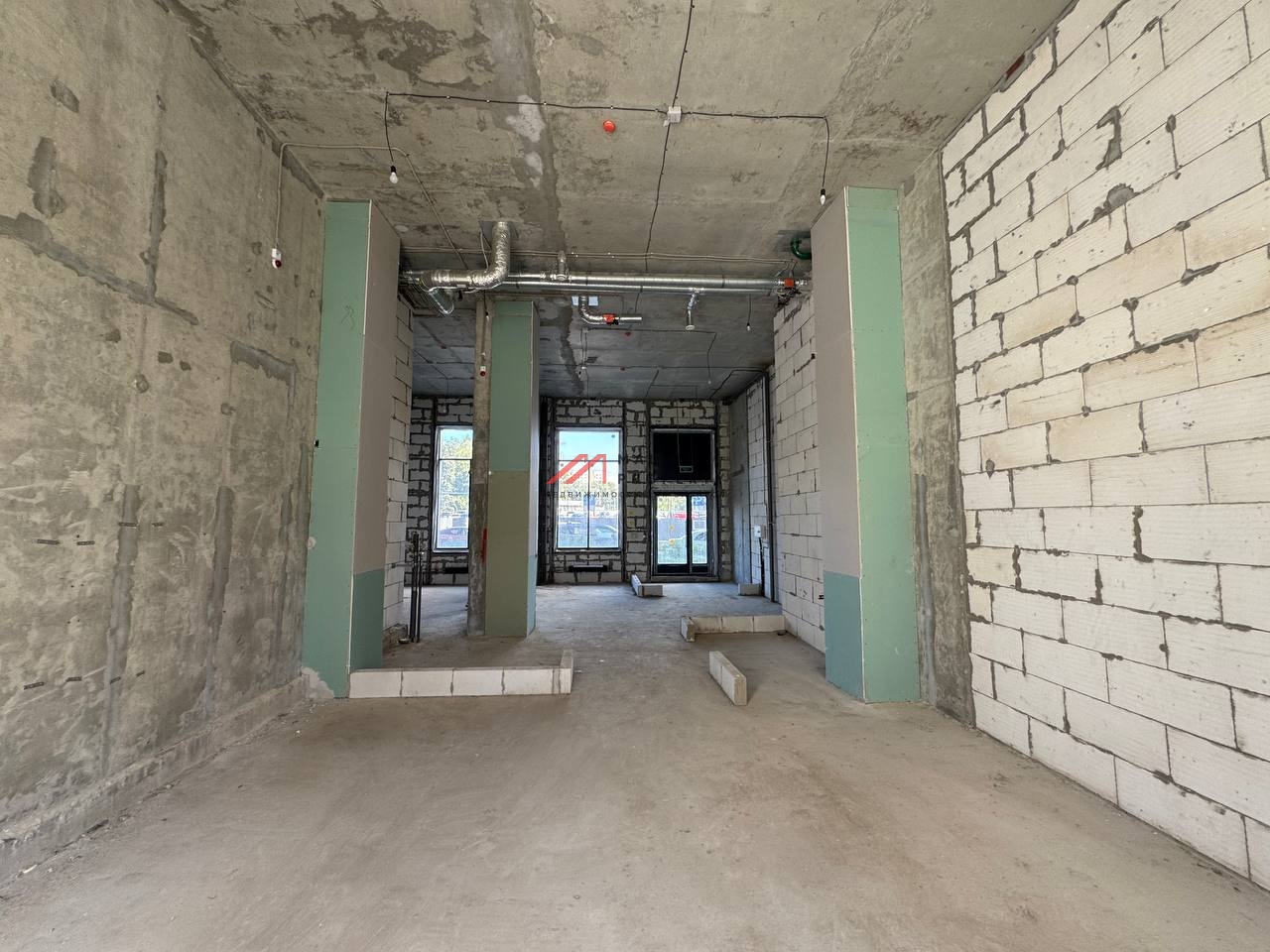 Продажа торгового помещения в ЖК "Люблинский парк"