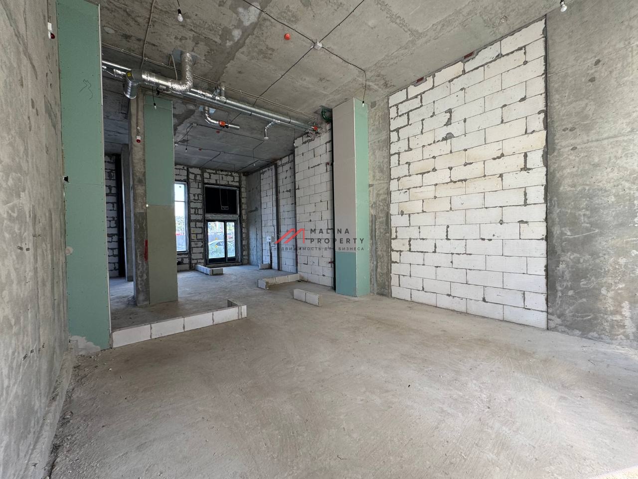 Продажа торгового помещения в ЖК "Люблинский парк"