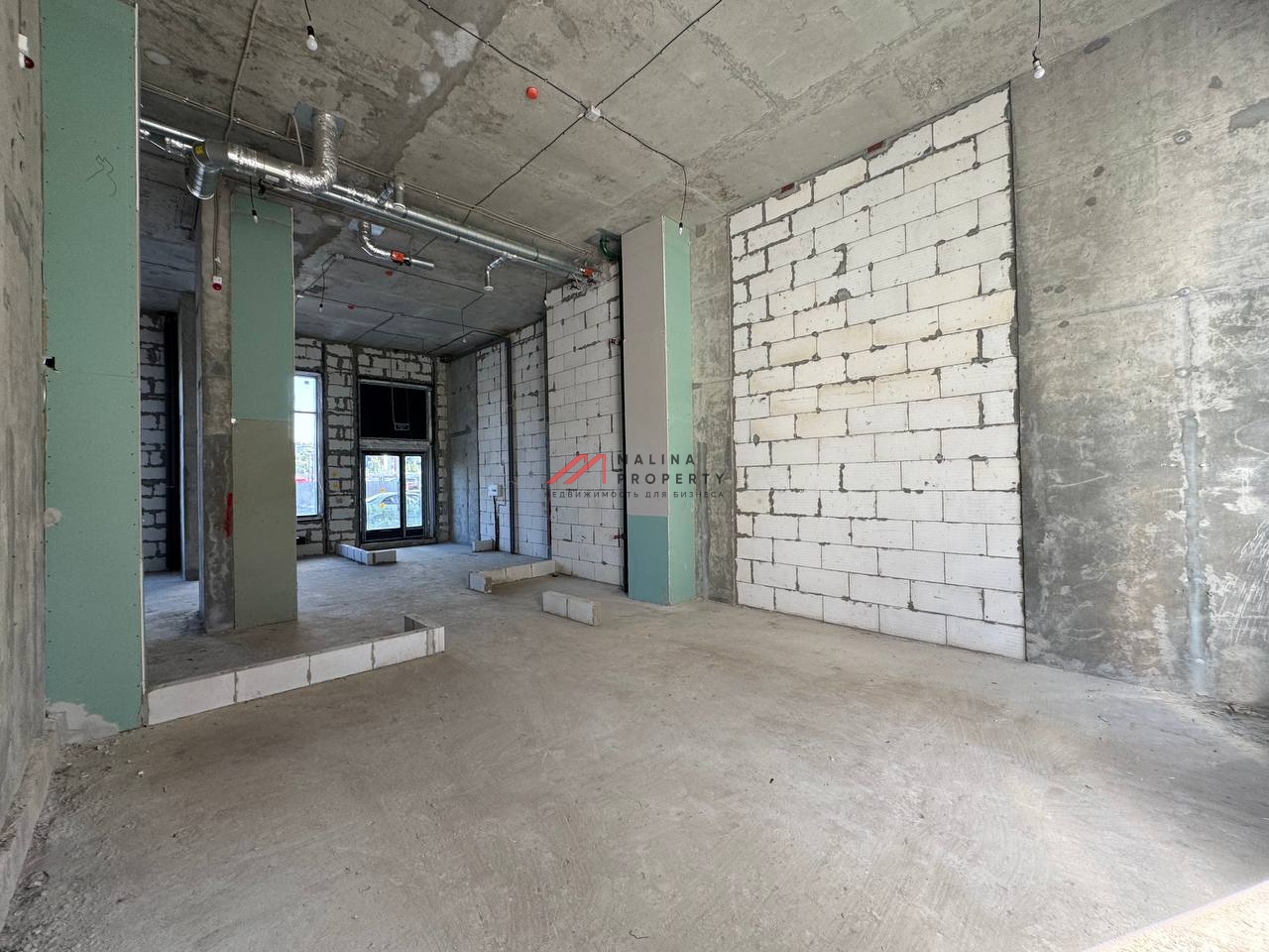 Продажа торгового помещения в ЖК "Люблинский парк"