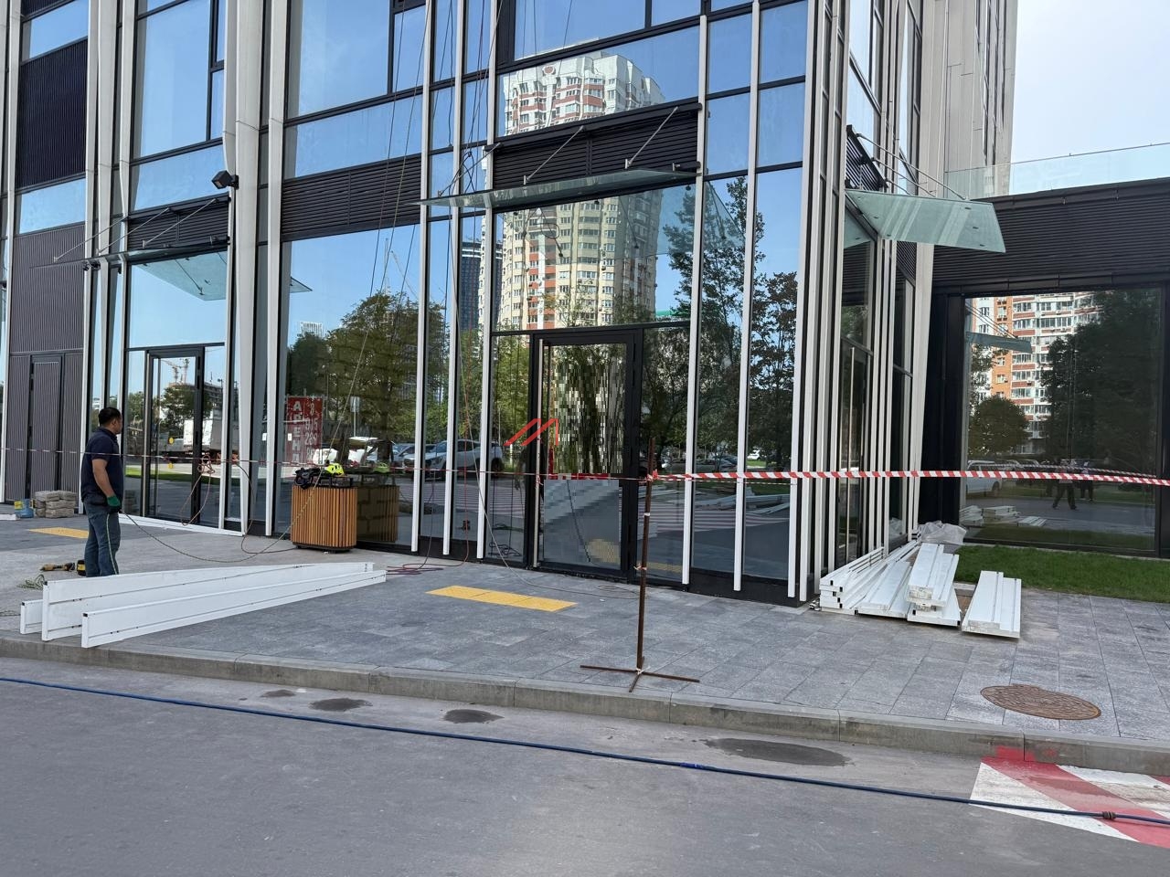 Аренда торгового помещения в ЖК Level Мичуринский