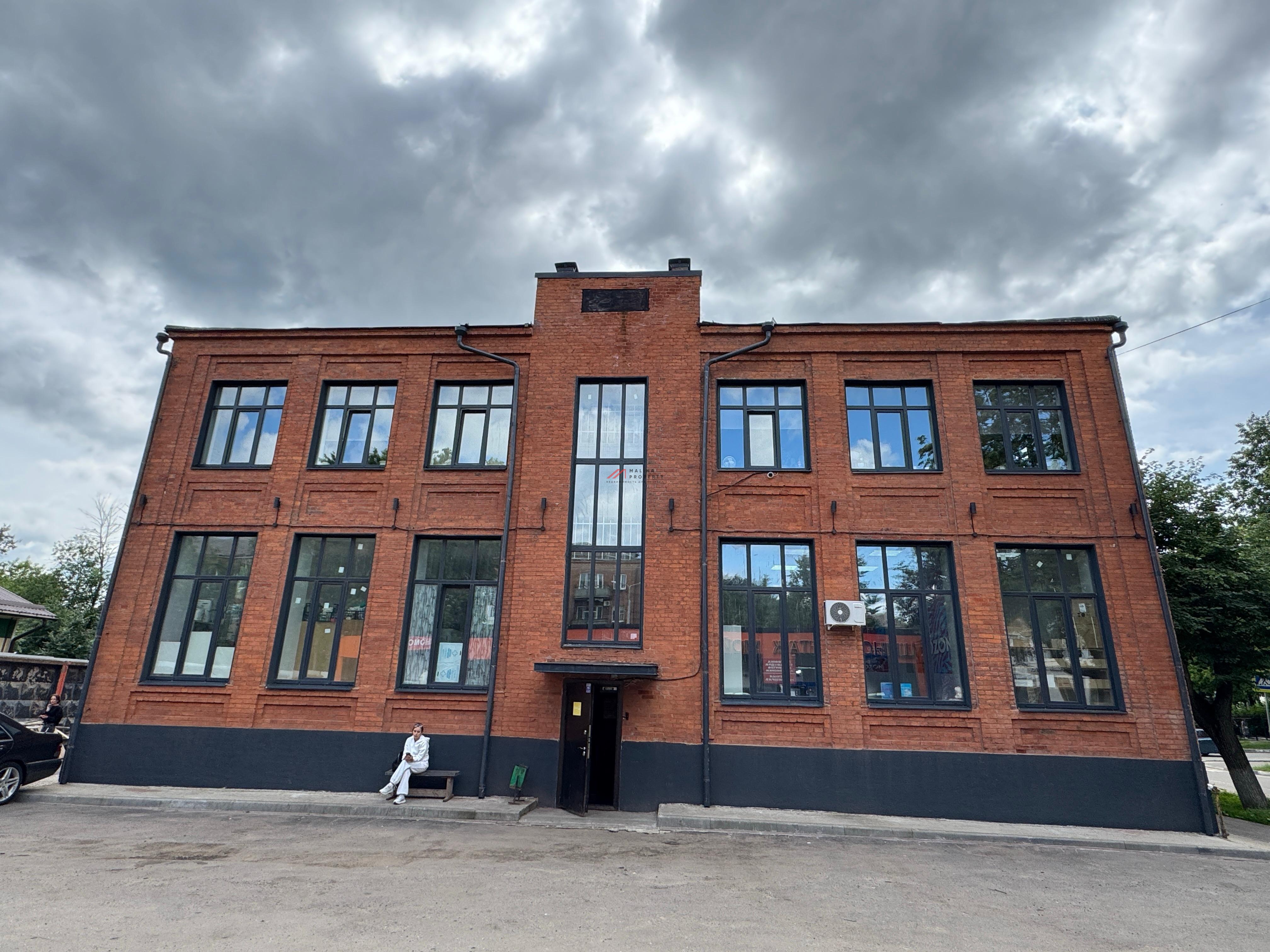 Продажа торгового здания с арендаторами в Ногинске