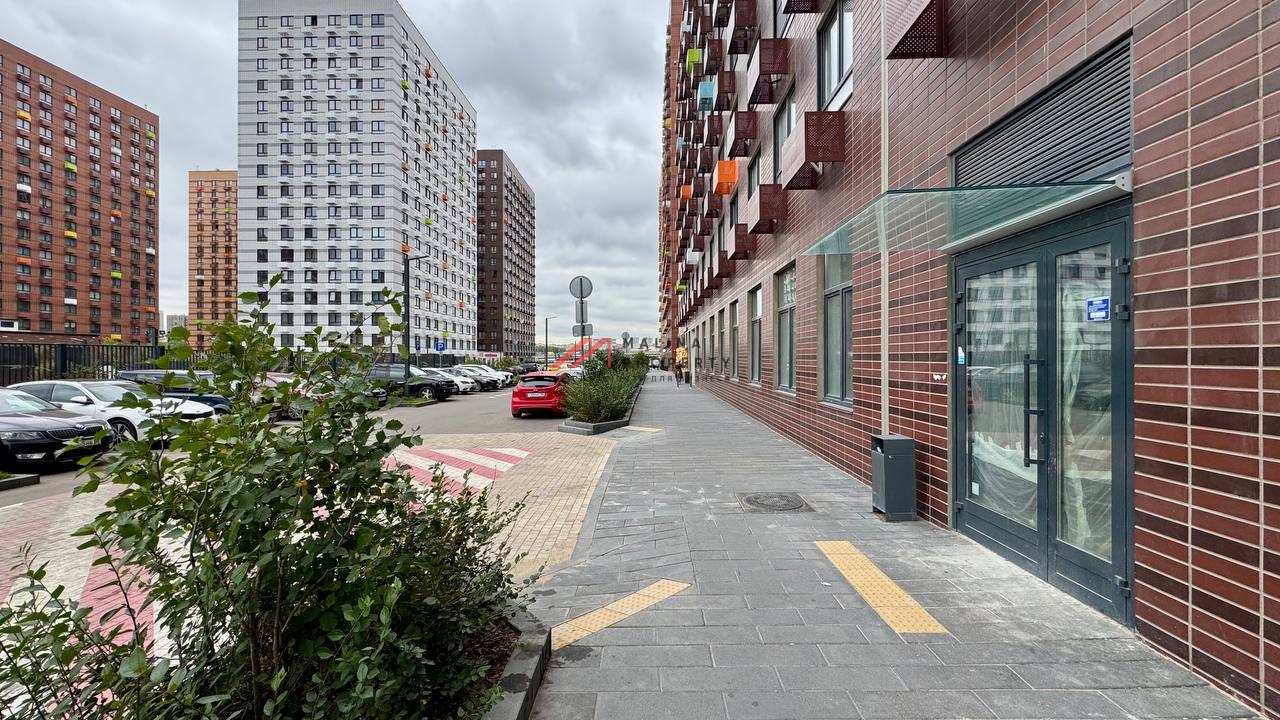 Аренда торгового помещения в ЖК "Бунинские луга"