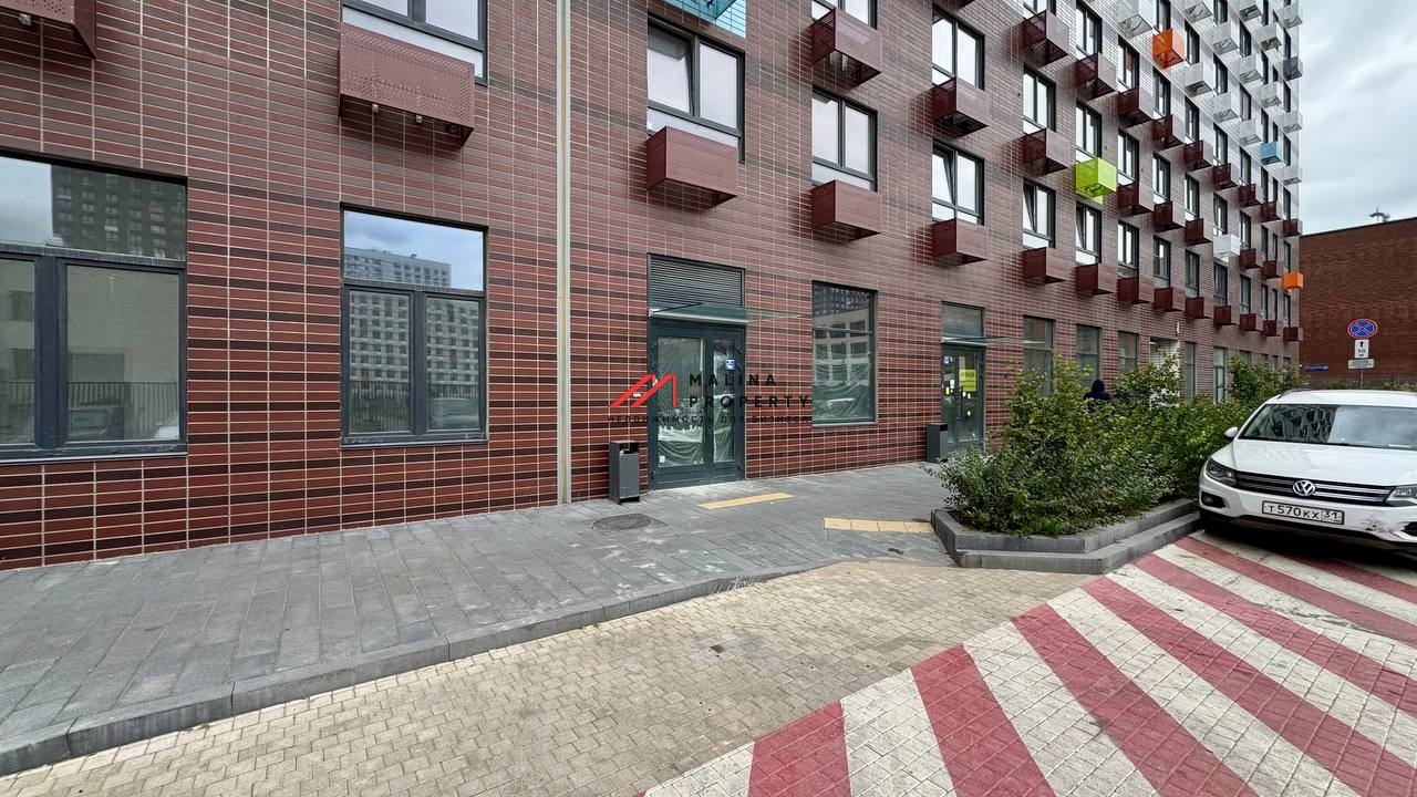 Продажа торгового помещения в ЖК "Бунинские луга"