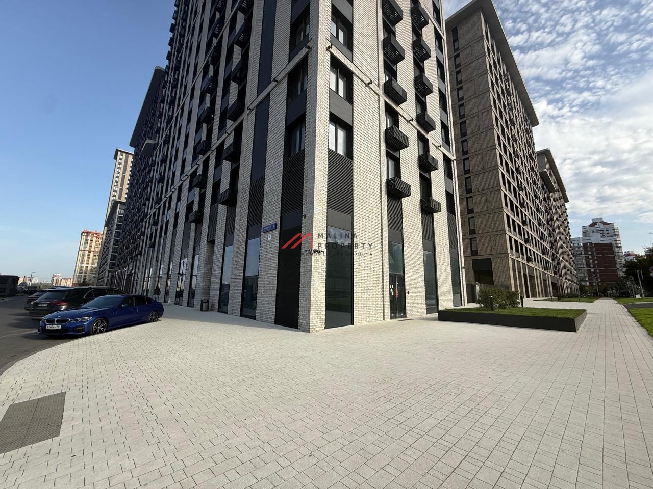 Продажа торгового помещения в жилом комлексе "Настоящее"