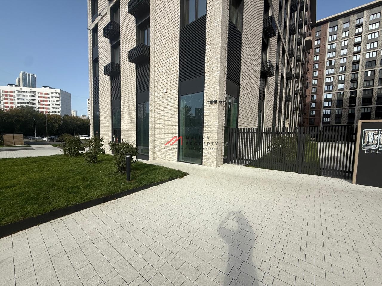 Продажа торгового помещения в жилом комлексе "Настоящее"