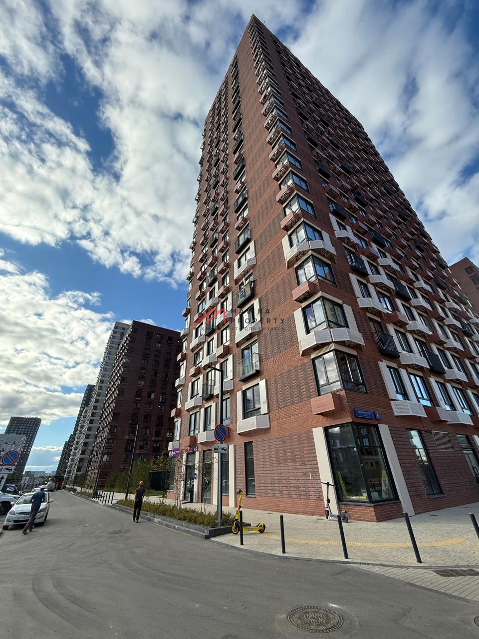 Аренда торгового помещения в "ЖК Holland park"