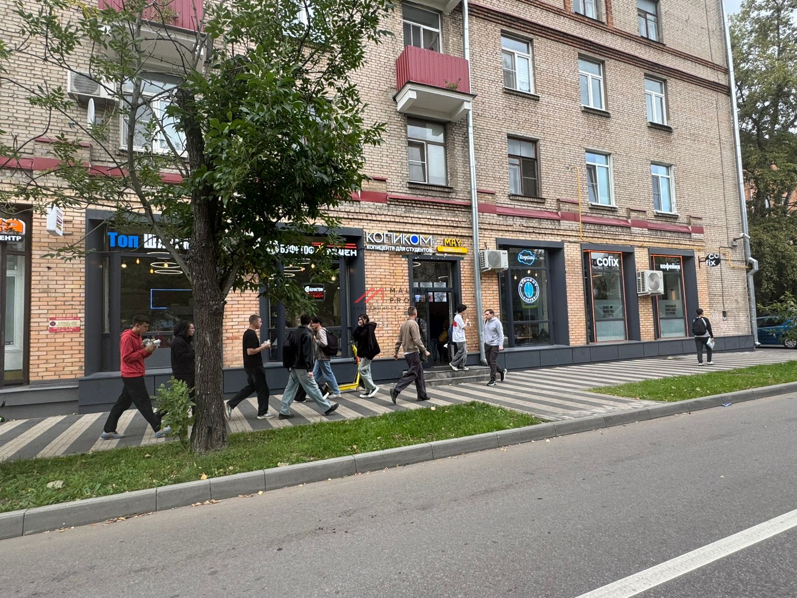 Продажа торгового помещения с арендаторами