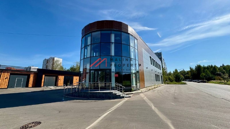 Продажа торгового здания в поселке Горки