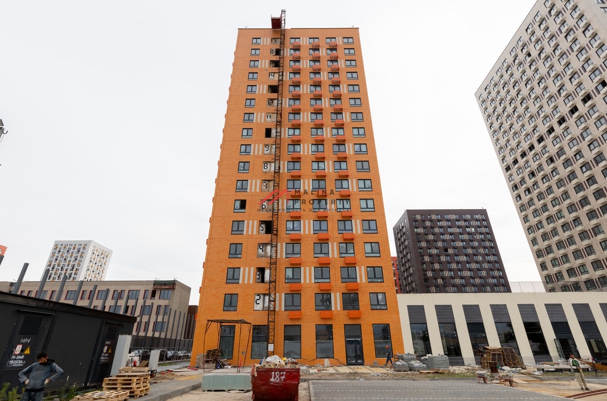 Продажа торгового помещения в ЖК "Волжский парк" 