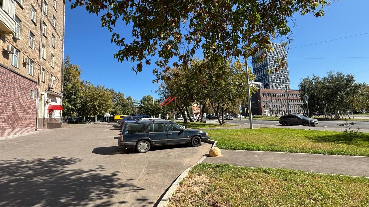 Аренда торгового помещения у метро Дубровка