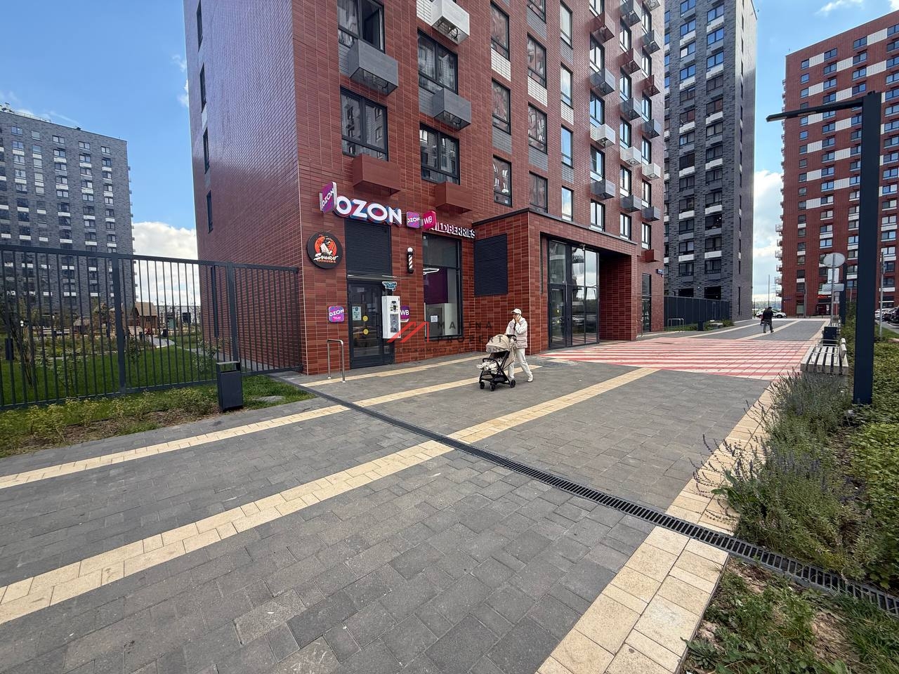 Продажа торгового помещения с арендатором "Ozon"