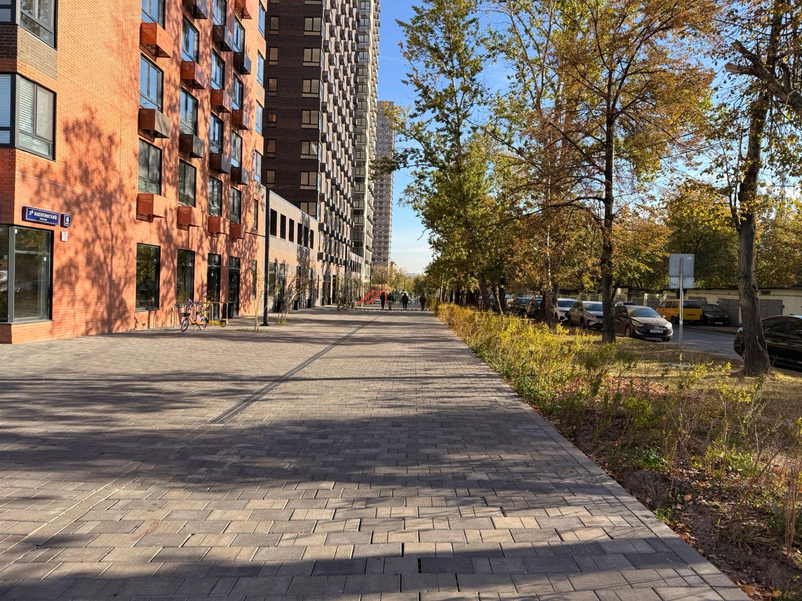 Аренда помещения на 1-й линии в ЖК "2-й Нагатинский" 