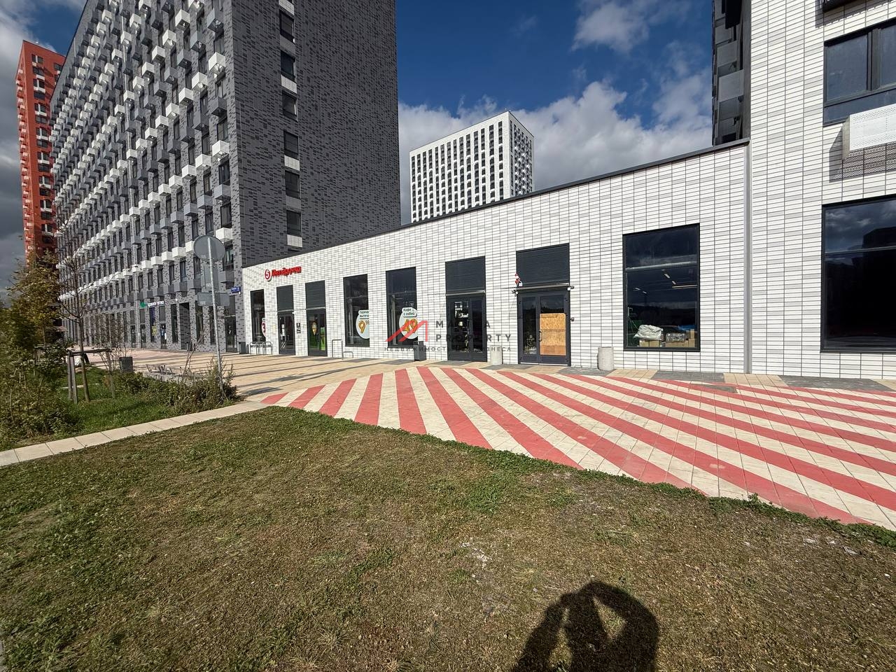 Продажа торгового помещения с супермаркетом Пятерочка