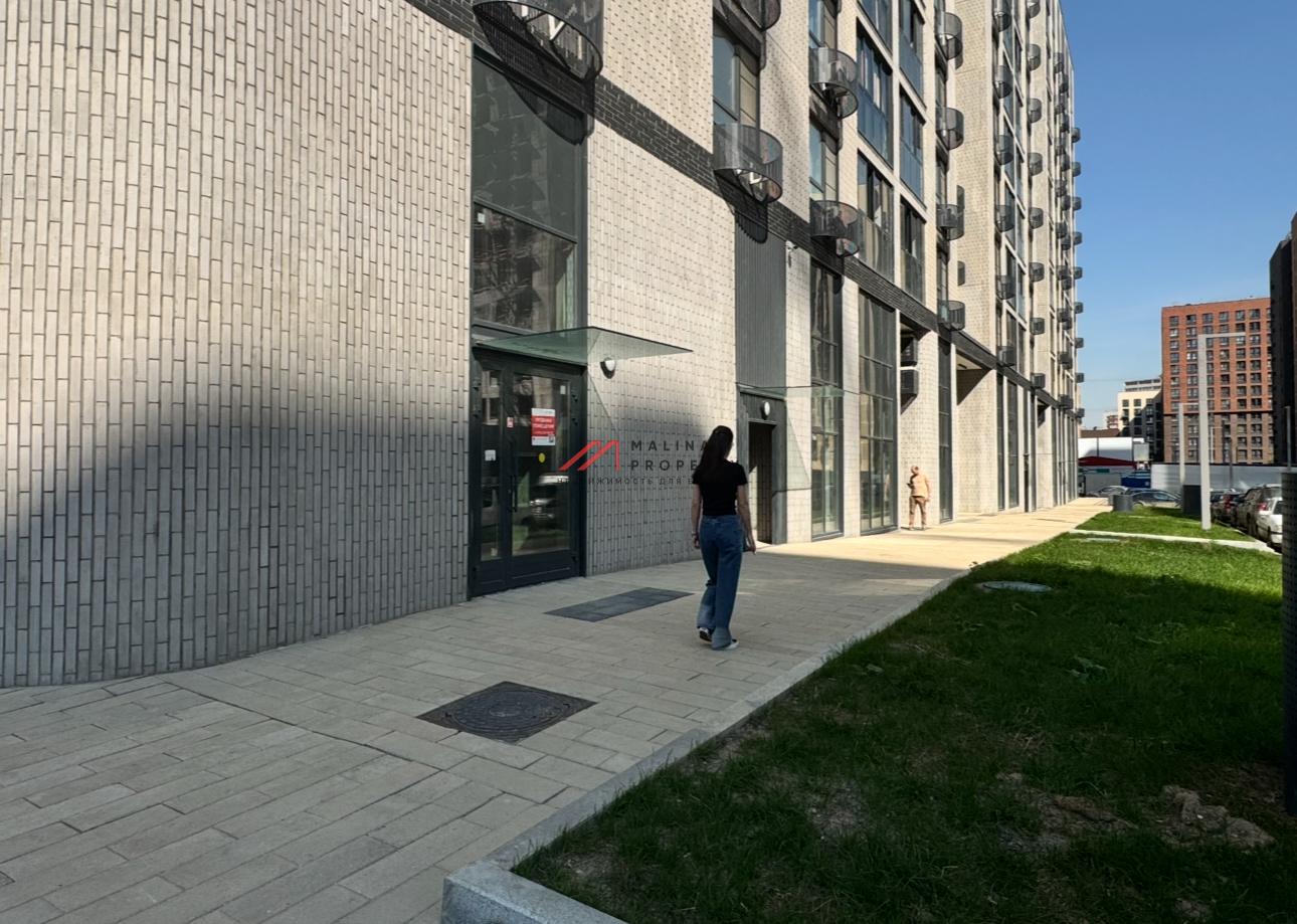 Продажа торгового помещения в новом доме