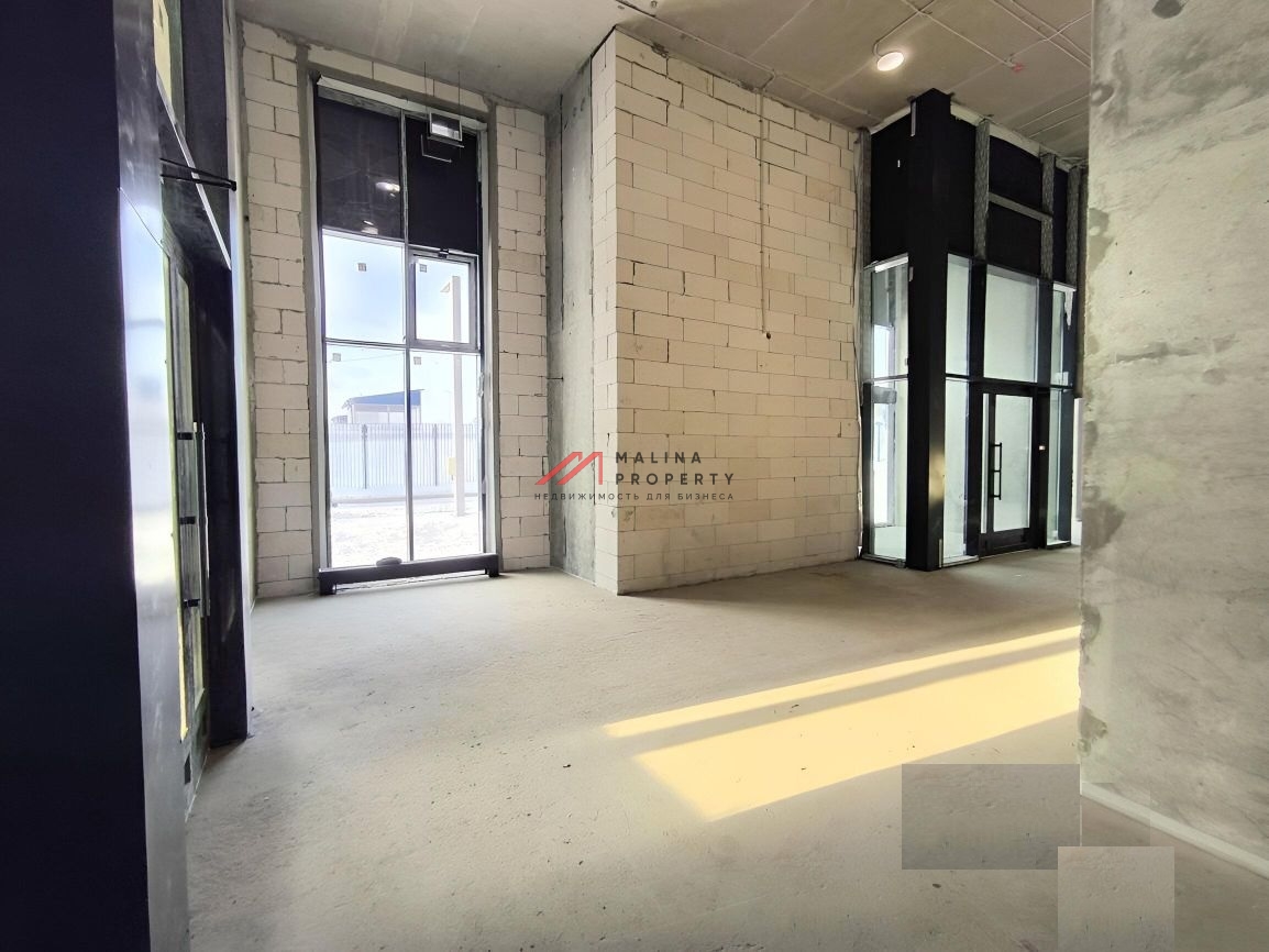 Продажа торгового помещения в новом доме