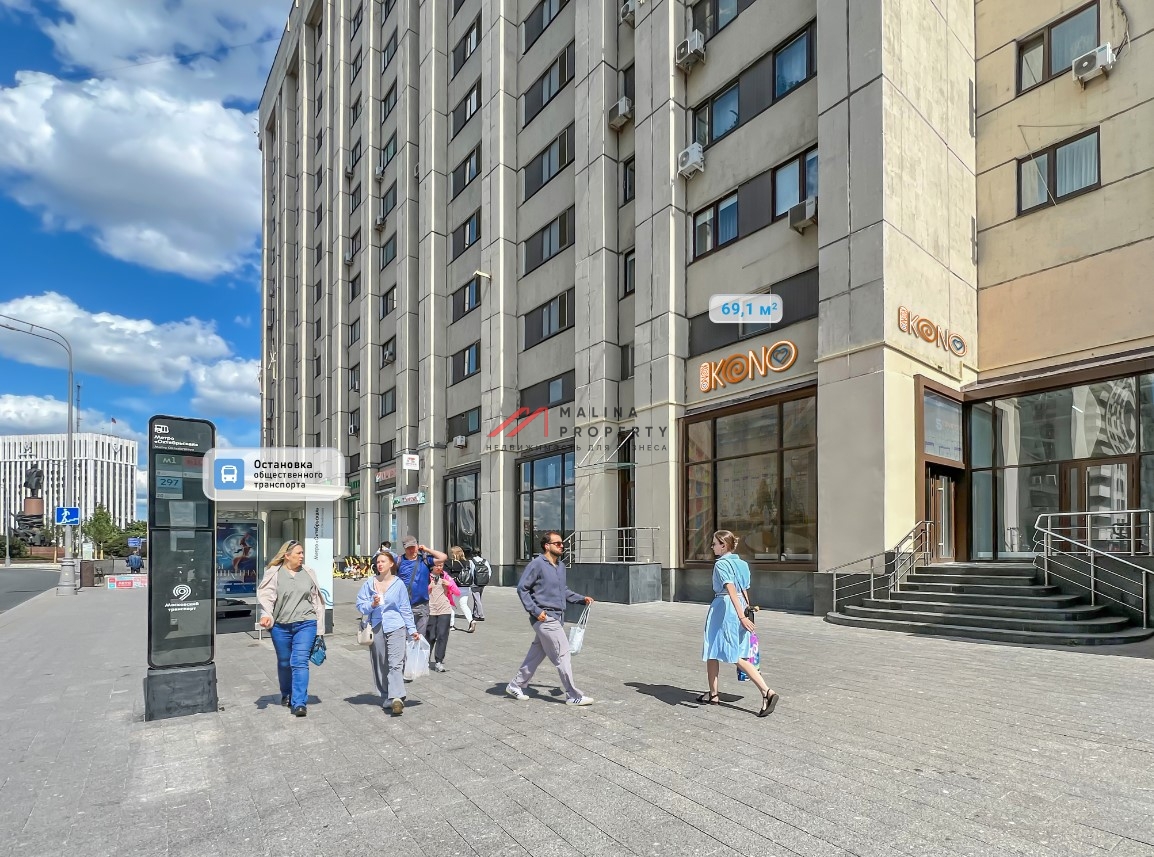 Продажа помещения с арендатором у метро Октябрьская 