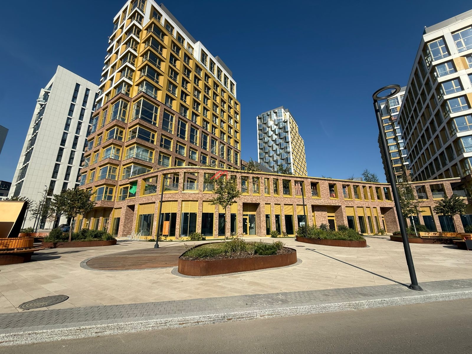 Продажа торгового помещения ЖК "WOW"