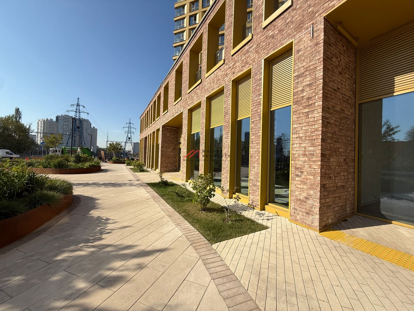 Продажа торгового помещения ЖК "WOW"