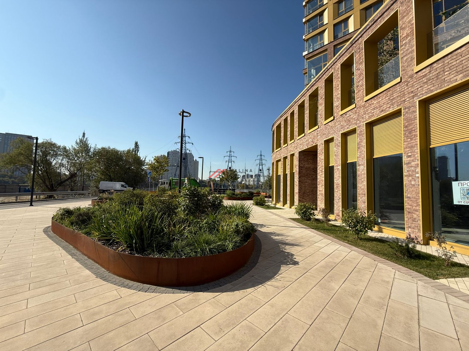 Продажа торгового помещения ЖК "WOW"