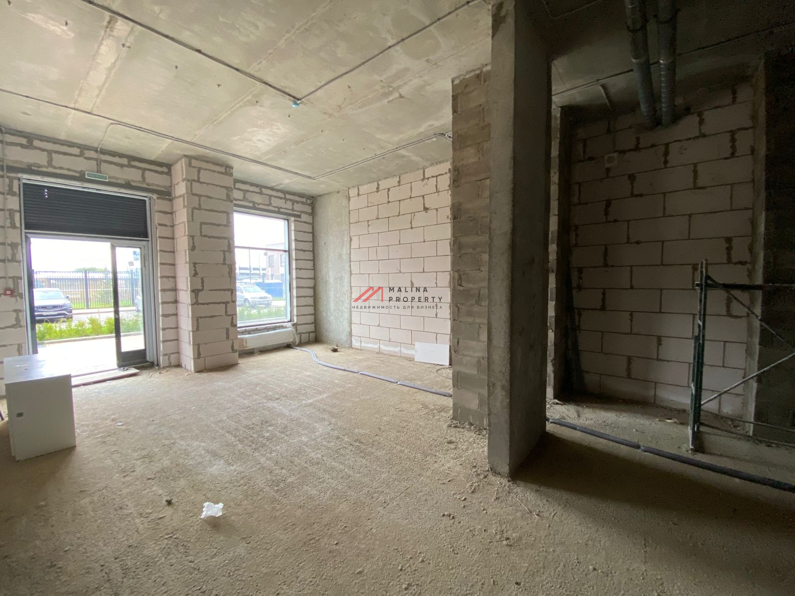 Продажа помещения с арендатором ПВЗ в ЖК "Остафьево" 