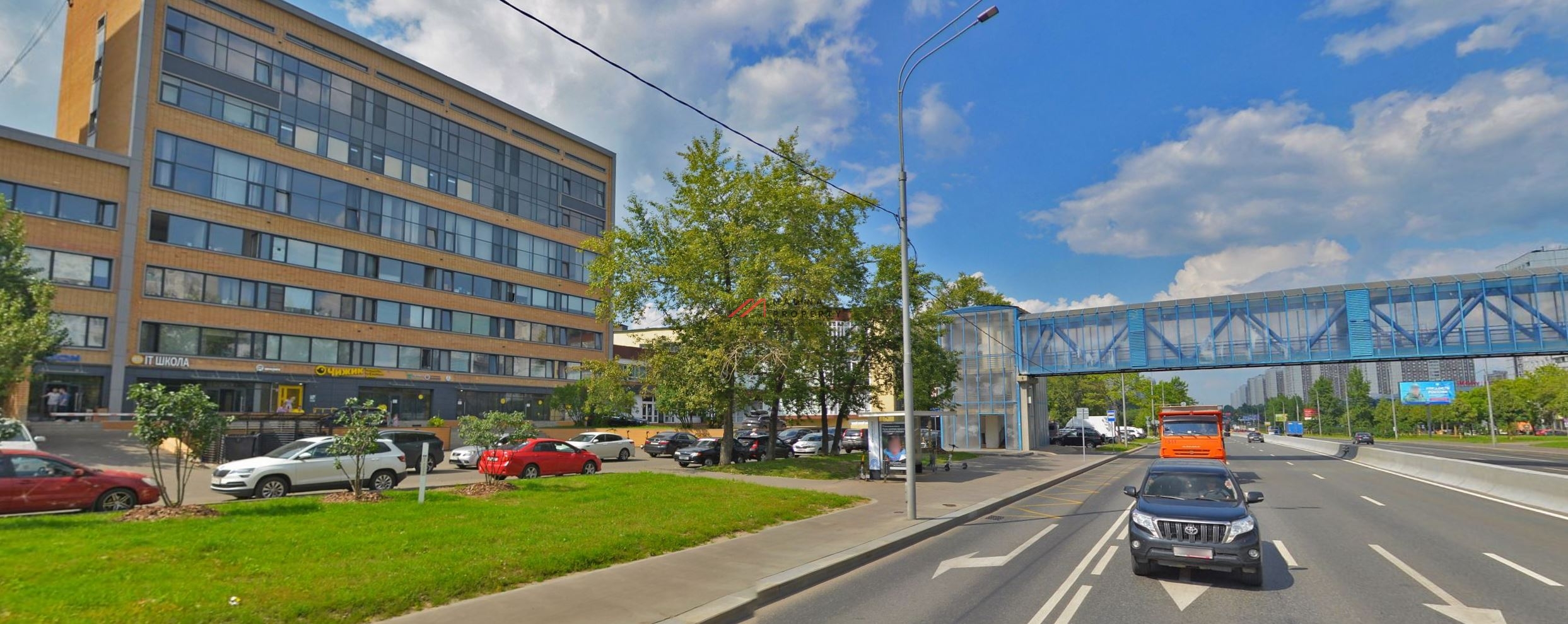 Продажа торгового помещения с магазином Чижик 