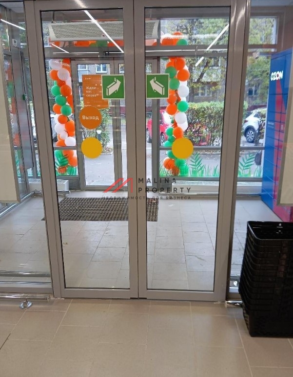 Продажа помещения с арендатором Дикси в Подольске 