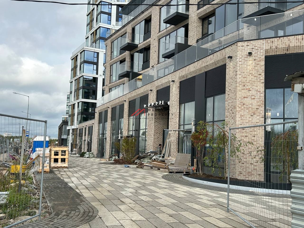 Продажа торгового помещения в ЖК Примавера 