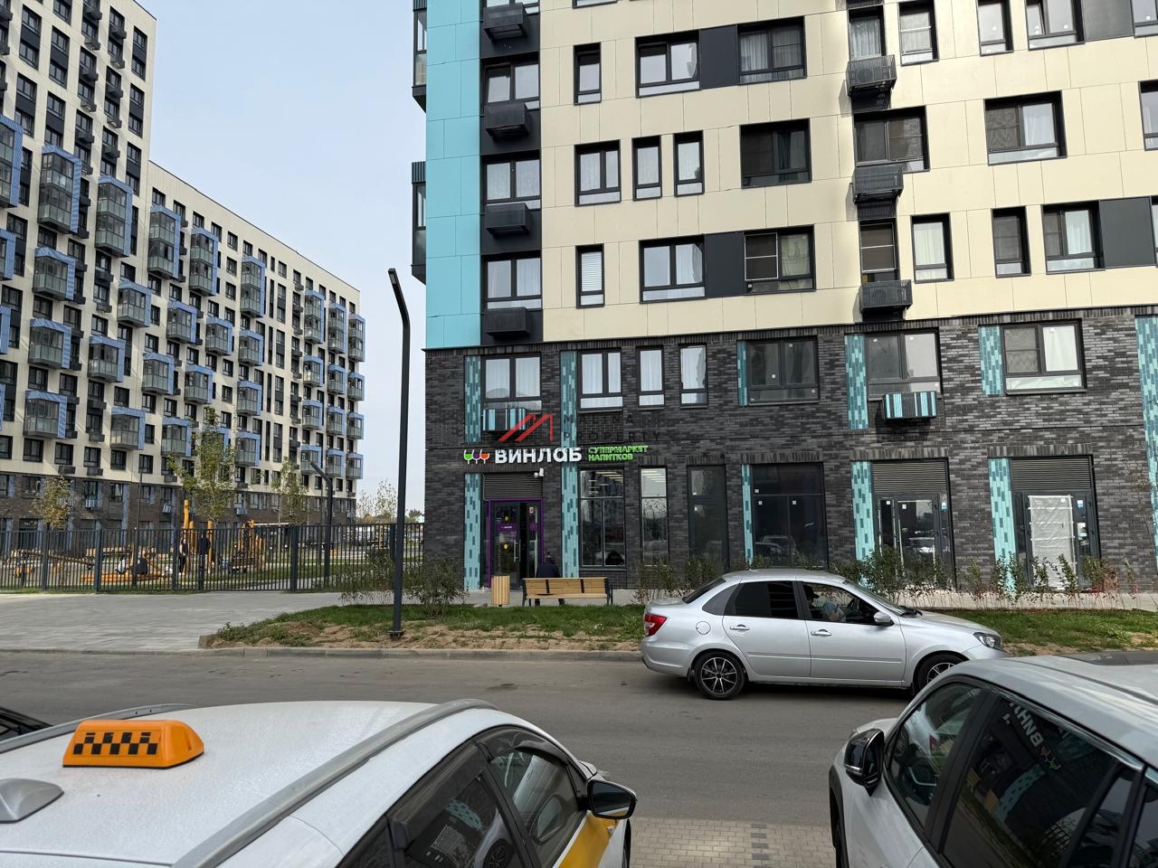 Продажа помещения с арендатором "Винлаб" в ЖК Прибрежный Парк