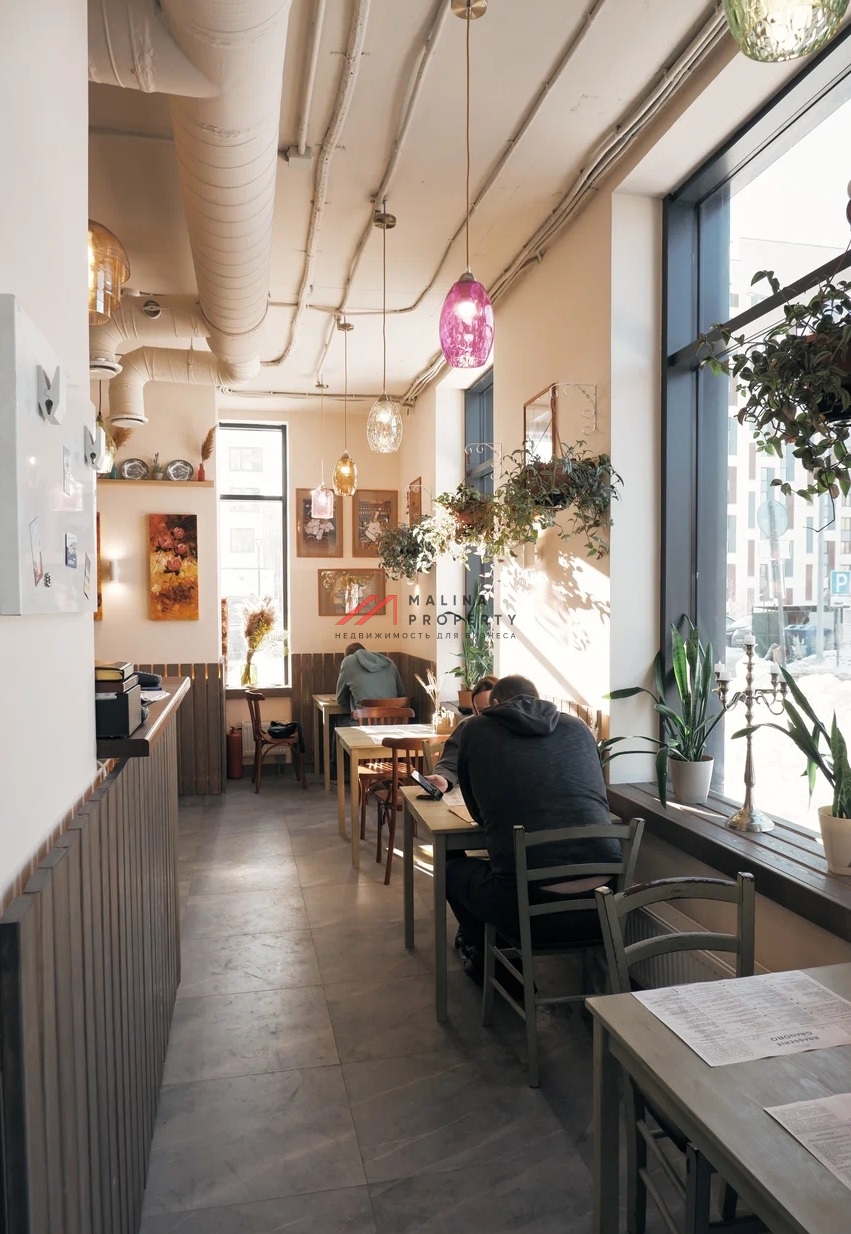 Продажа торгового помещения в ЖК "Level Лесной"