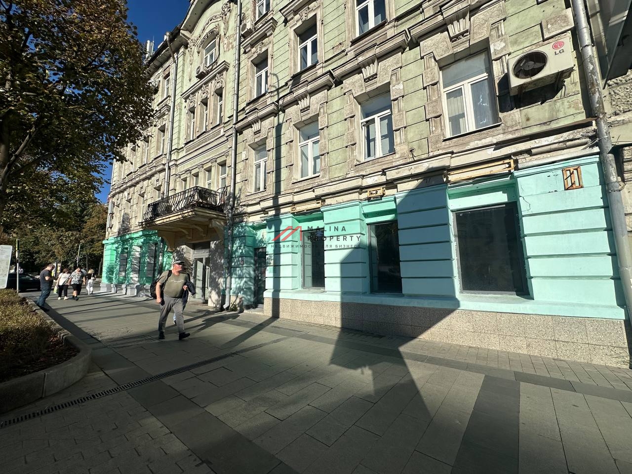 Продажа коммерческого помещения на Земляном Валу 