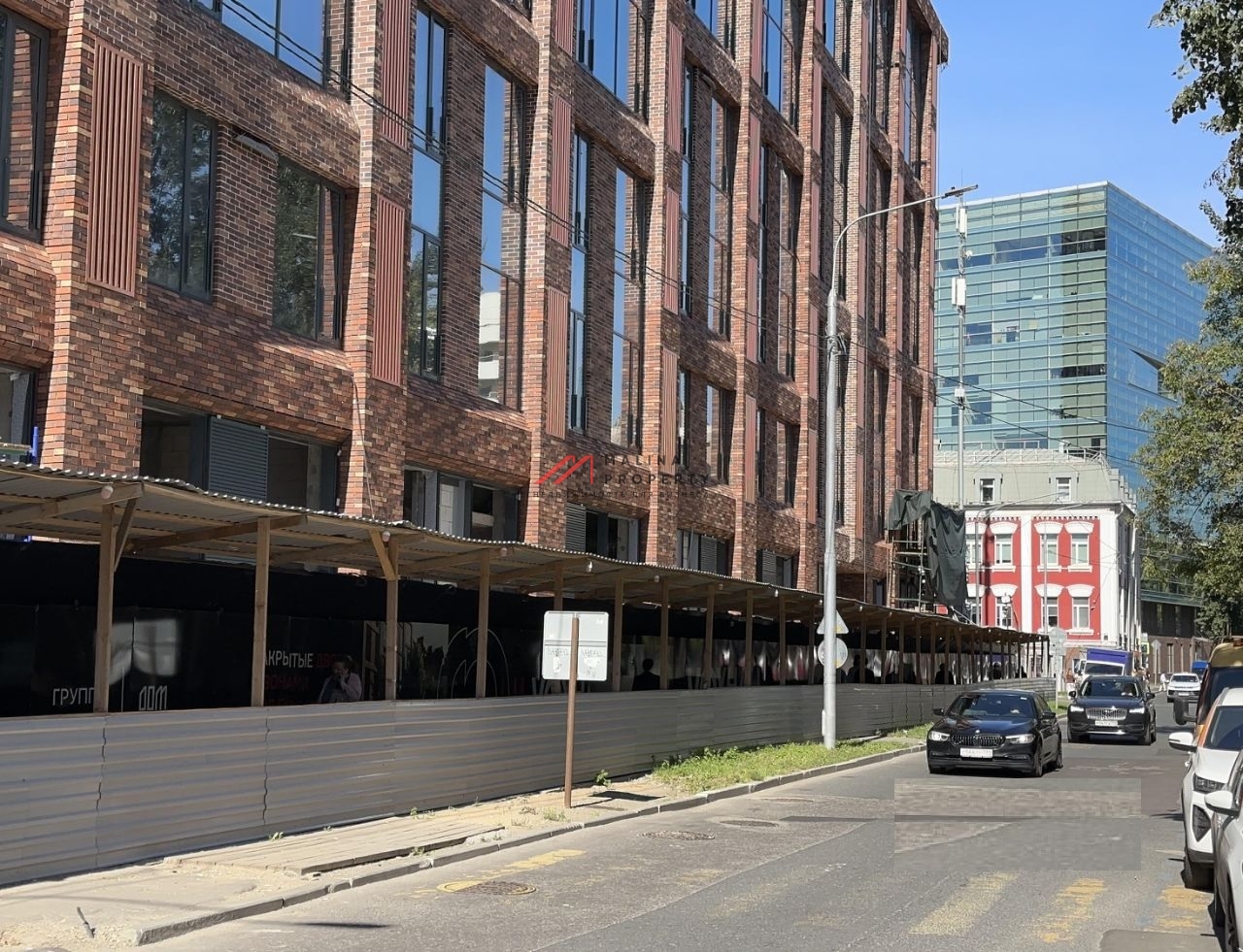 Продажа торгового помещения с арендатором в ЖК "Voxhall" 