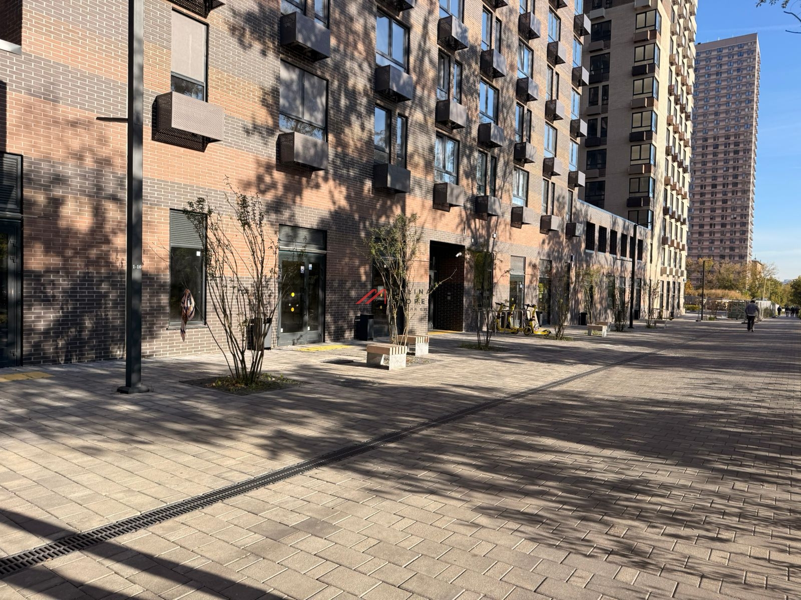 Продажа торгового помещения в ЖК "2-й Нагатинский" 