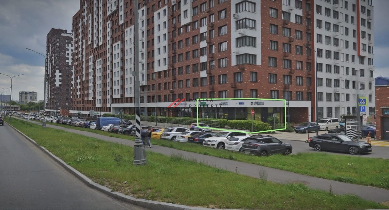 Продажа помещения с сетевыми арендаторами. 