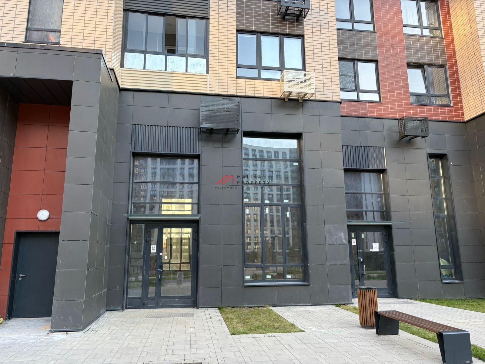 Продажа помещения в жилом комплексе 1-ый Ленинградский