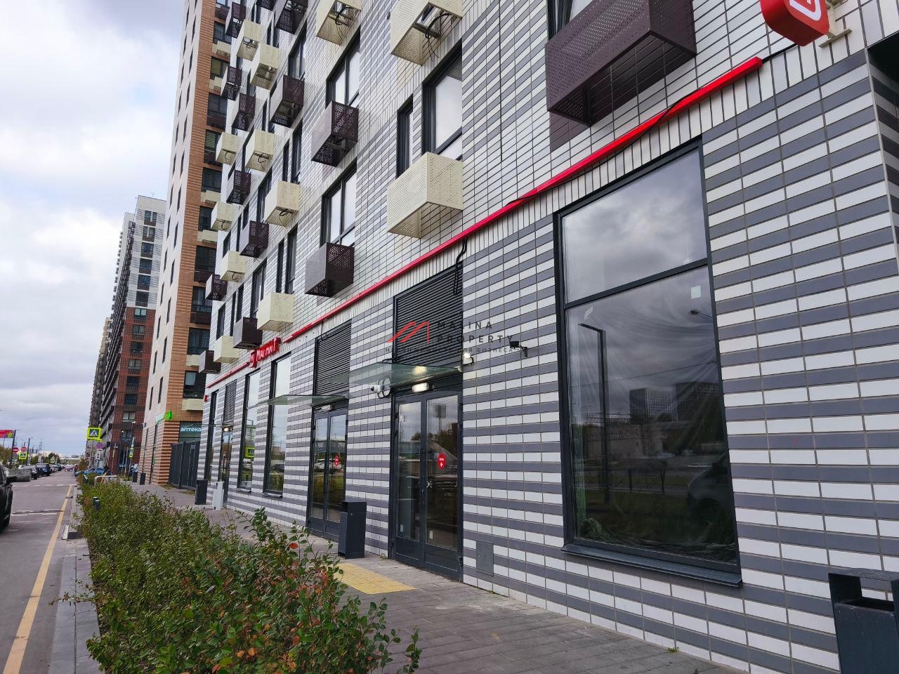 Продажа помещения с магазином Магнит в ЖК "Белая Дача Парк"