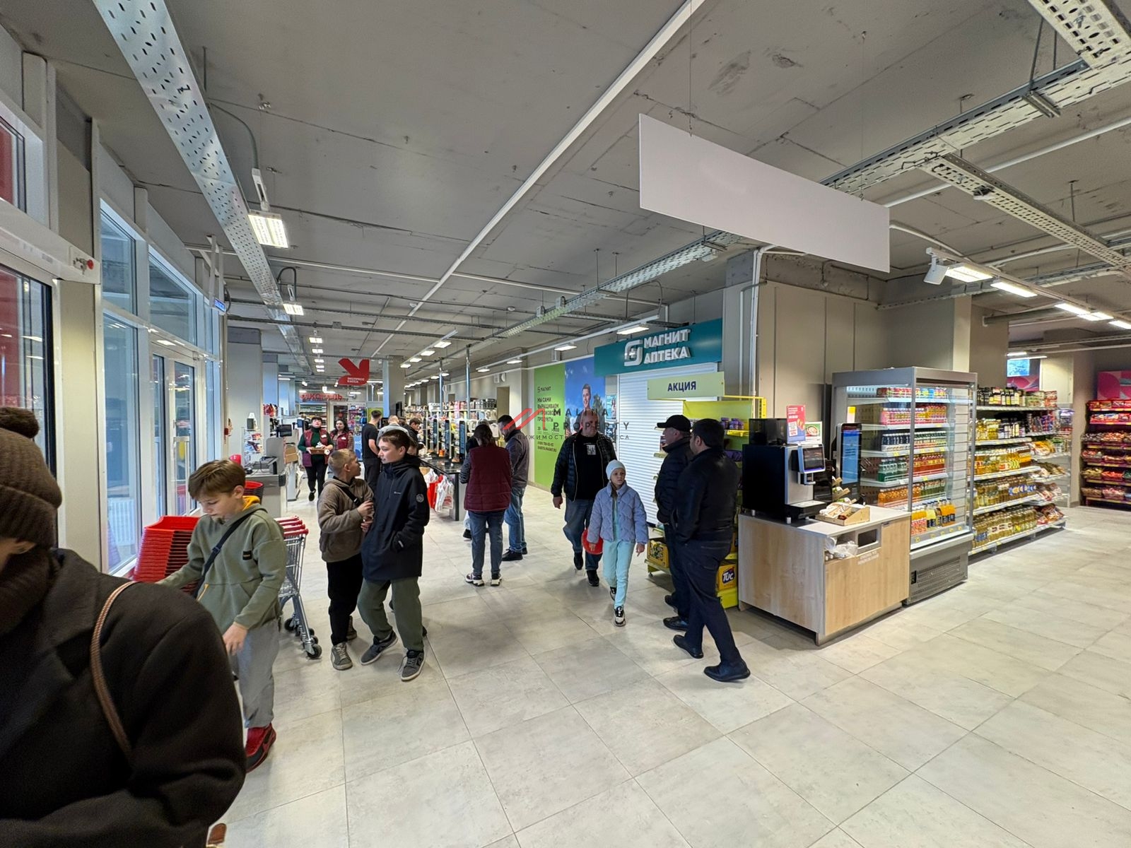 Продажа торгового помещения с супермаркетом Магнит