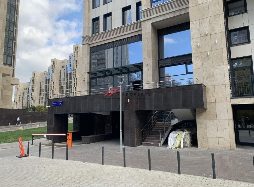 Аренда торгового помещения на Эльдара Рязанова