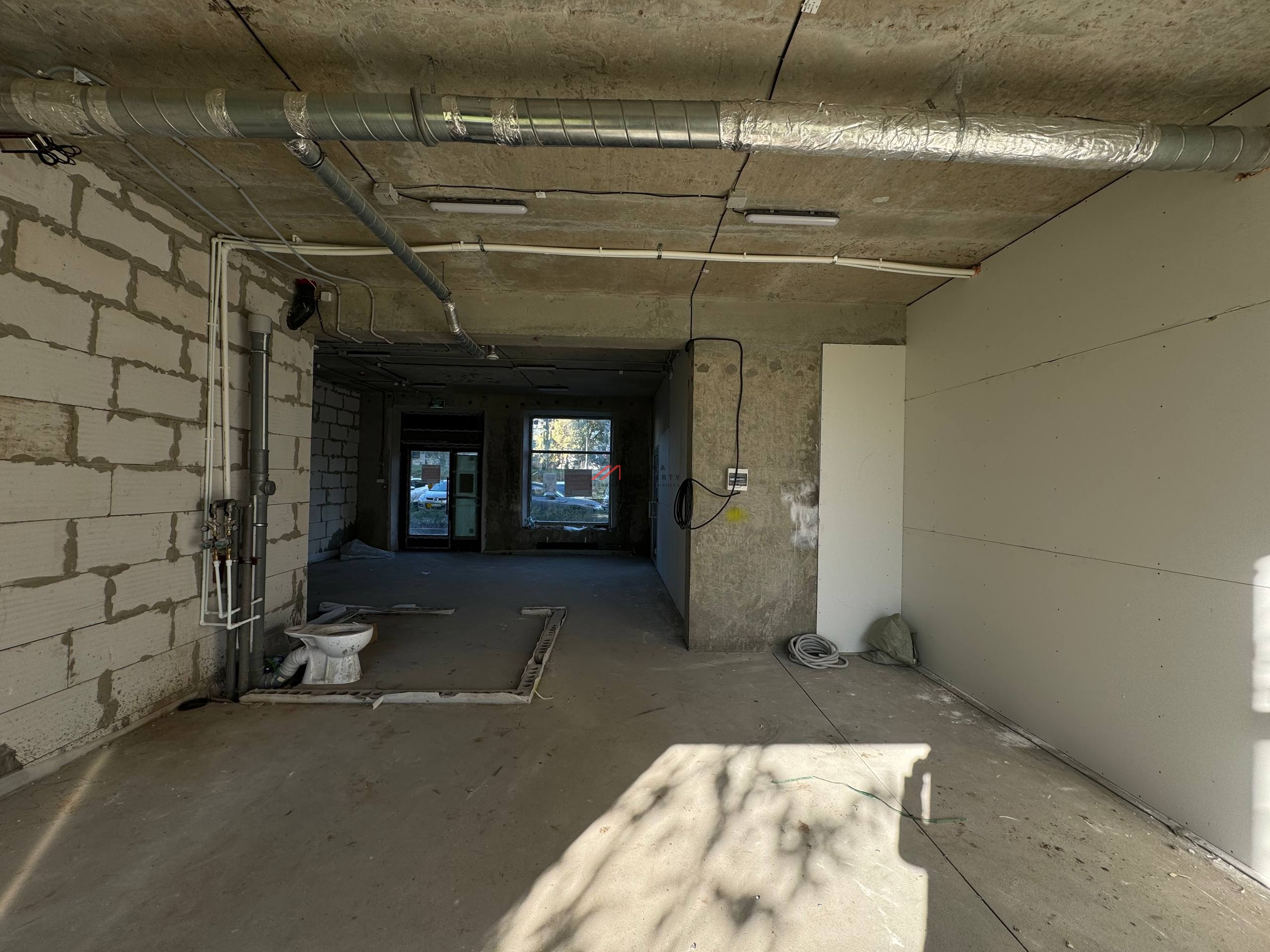 Аренда нежилого помещения в ЖК "Кавказский бульвар 51"