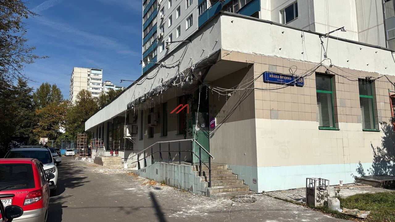Продажа торгового помещения на улице Ивана Франко 