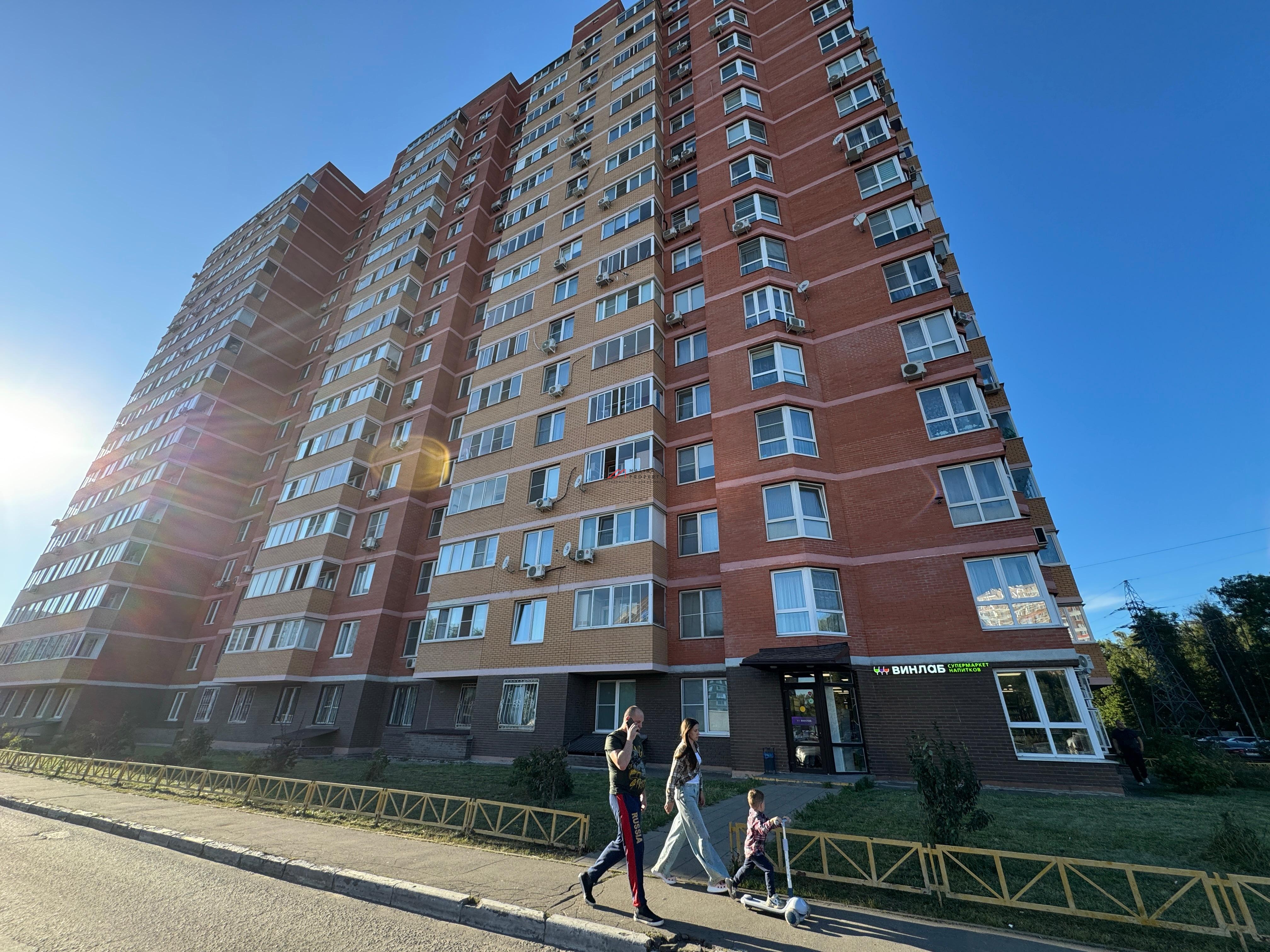 Продажа торгового помещения с ВинЛаб