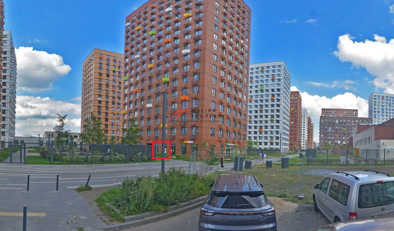 Продажа торгового помещения в ЖК "Бунинские луга"